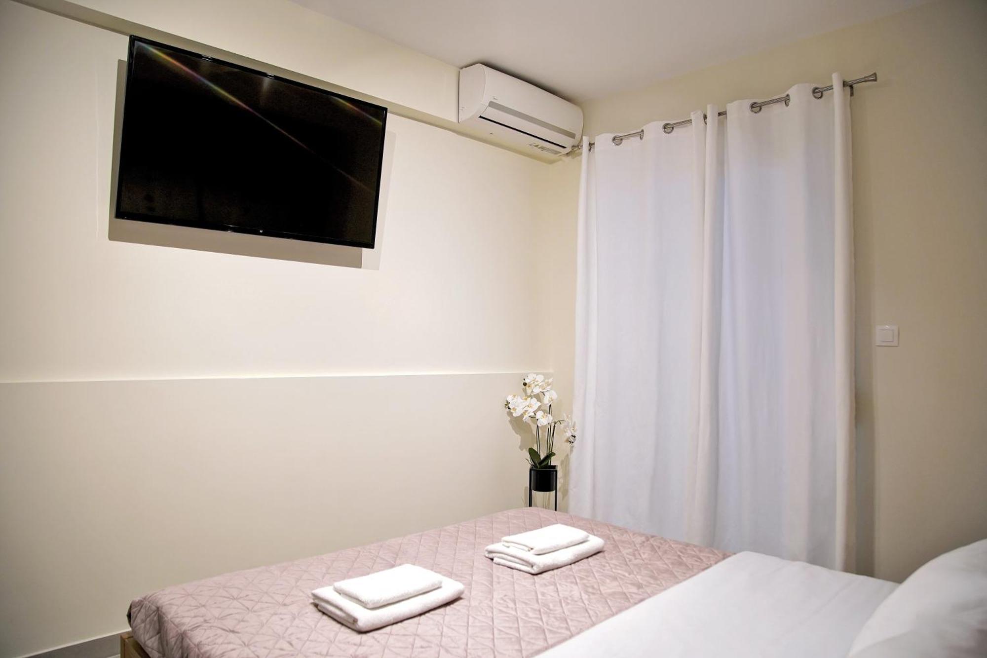 Attiki Sunshine Apartment With Terrace Vipgreece Ateny Zewnętrze zdjęcie